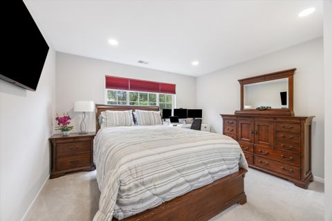 Tiny photo for 66 Cherbourg Court, Wheeling, IL 60090 (MLS # 12653553)