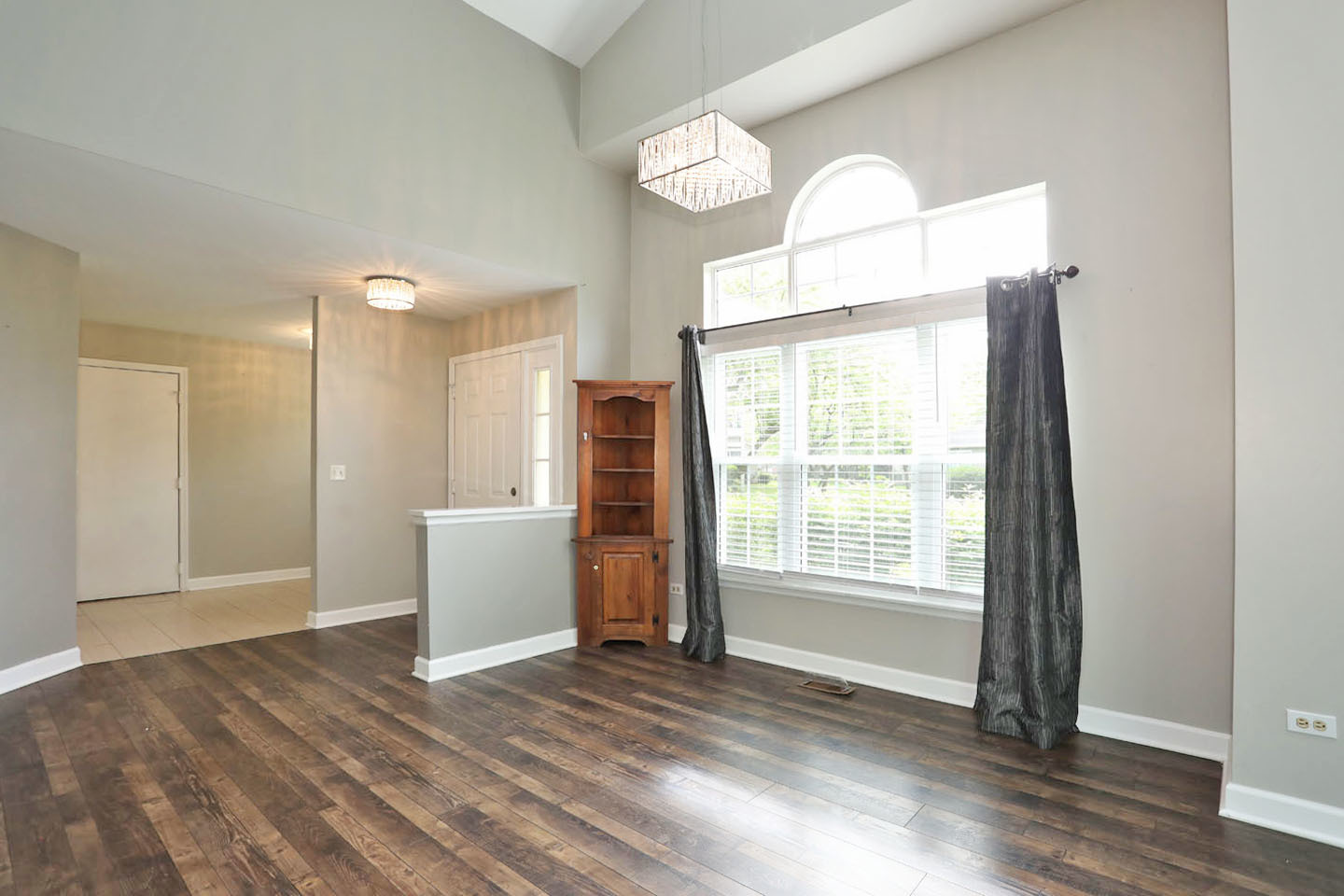339 Ashford Circle 1