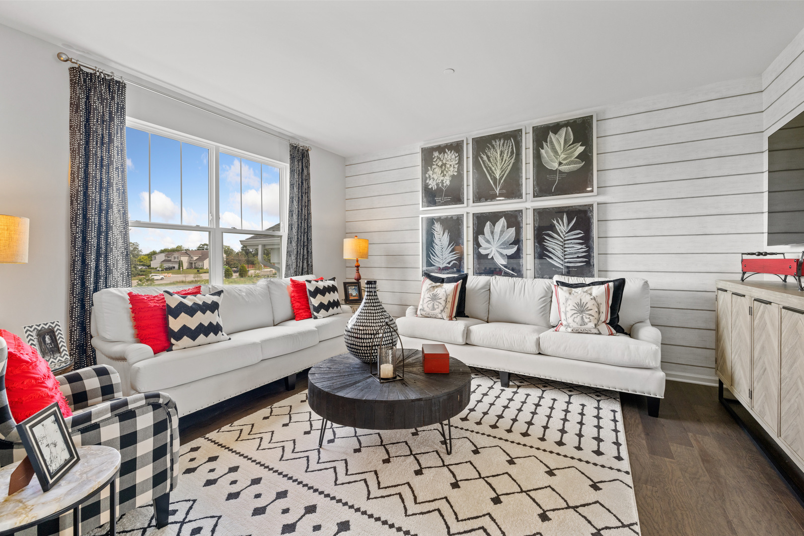 3909 Neubauer Drive 202