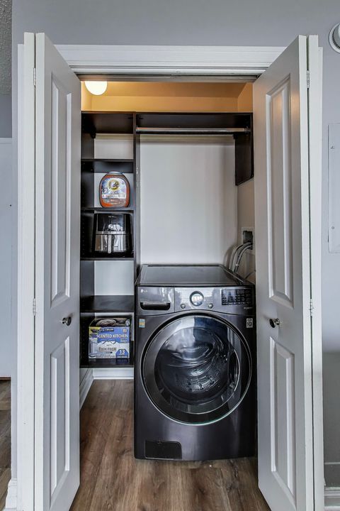 Tiny photo for 2930 N SHERIDAN Road #2111, Chicago, IL 60657 (MLS # 12487317)