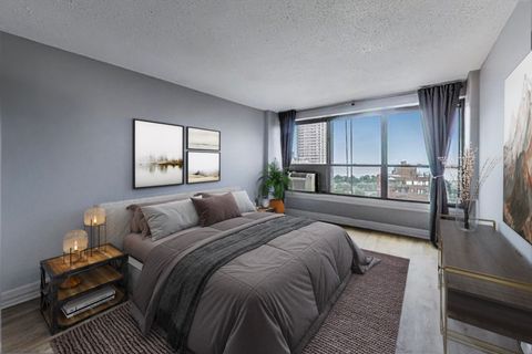 Tiny photo for 2930 N SHERIDAN Road #2111, Chicago, IL 60657 (MLS # 12487317)