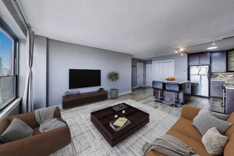 Tiny photo for 2930 N SHERIDAN Road #2111, Chicago, IL 60657 (MLS # 12487317)