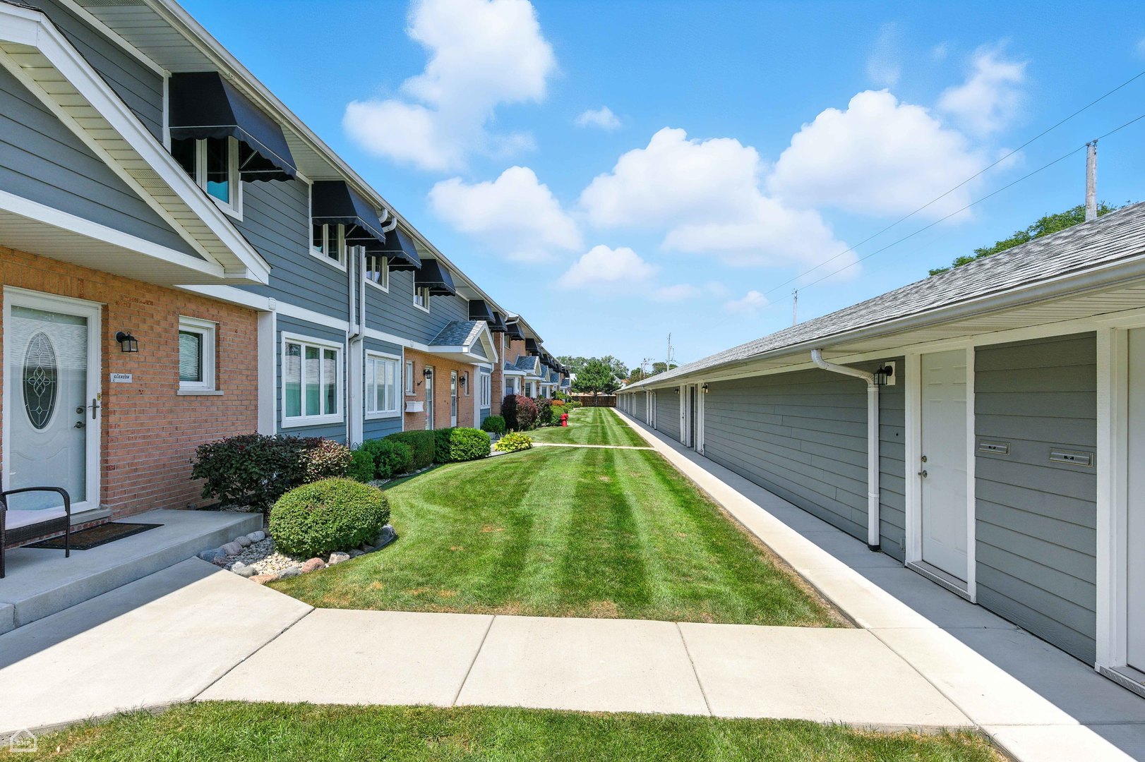 2550 W 112th Street 12L