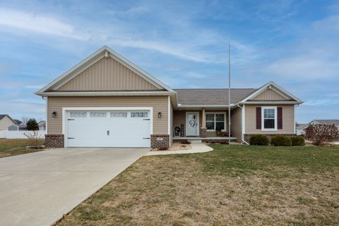 Photo of 407 Bobwhite Way, Normal, IL 61761 (MLS # 12538447)