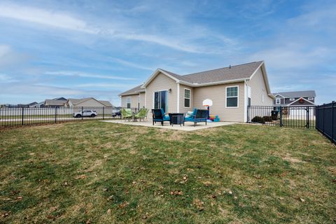 Tiny photo for 407 Bobwhite Way, Normal, IL 61761 (MLS # 12538447)