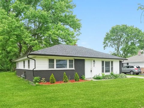 Tiny photo for 329 Blackhawk Drive, Park Forest, IL 60466 (MLS # 12475792)