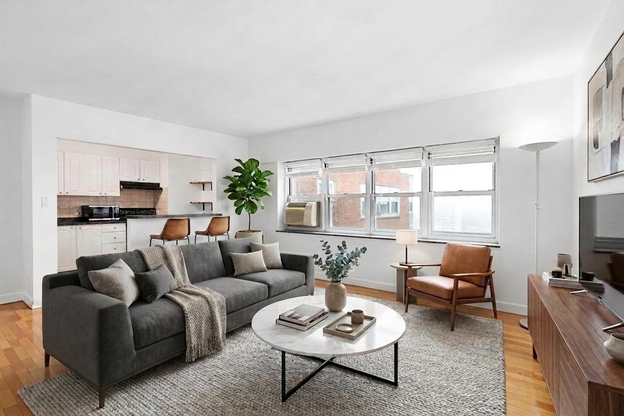 4960 N Marine Drive 1519