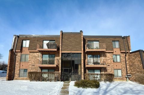 Tiny photo for 631 Derry Court #2C, Schaumburg, IL 60193 (MLS # 12550919)