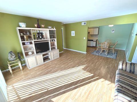 Tiny photo for 631 Derry Court #2C, Schaumburg, IL 60193 (MLS # 12550919)