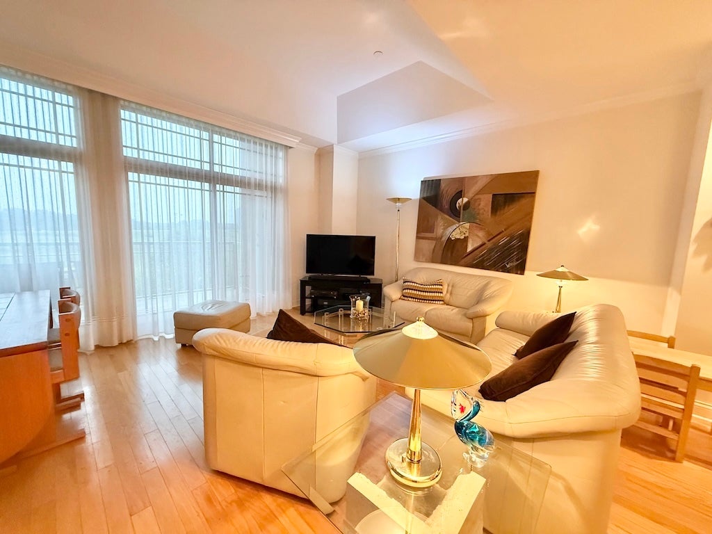 40 PRAIRIE PARK Drive 308