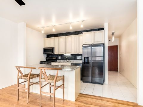 Tiny photo for 701 S Wells Street #1102, Chicago, IL 60607 (MLS # 12473419)