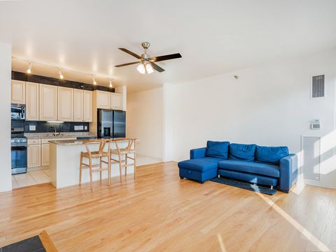 Tiny photo for 701 S Wells Street #1102, Chicago, IL 60607 (MLS # 12473419)