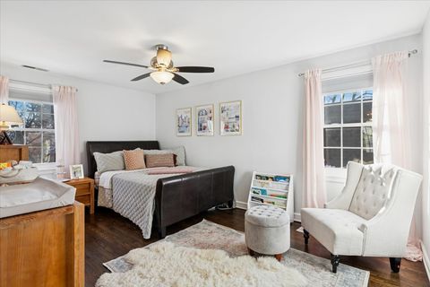 Tiny photo for 6770 N Keota Avenue, Chicago, IL 60646 (MLS # 12530634)