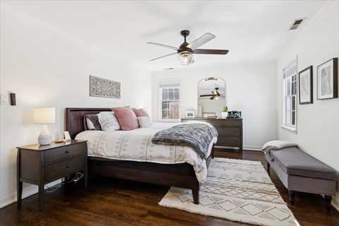 Tiny photo for 6770 N Keota Avenue, Chicago, IL 60646 (MLS # 12530634)