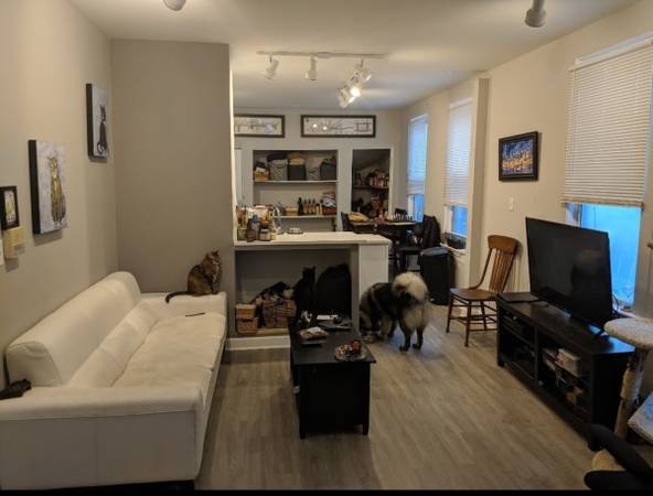 520 N May Avenue 2