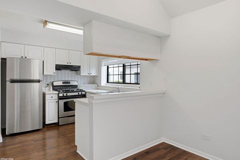 Tiny photo for 4564 Topaz Drive, Hoffman Estates, IL 60192 (MLS # 12529196)