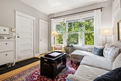 Tiny photo for 3809 N Ravenswood Avenue #2, Chicago, IL 60613 (MLS # 12779749)