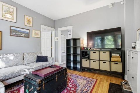 Tiny photo for 3809 N Ravenswood Avenue #2, Chicago, IL 60613 (MLS # 12779749)