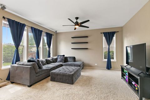 Tiny photo for 142 Meadows Drive, Gilberts, IL 60136 (MLS # 12640607)