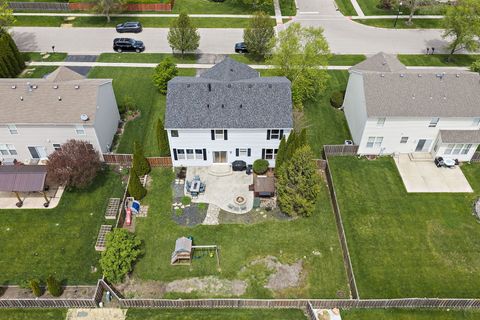 Tiny photo for 142 Meadows Drive, Gilberts, IL 60136 (MLS # 12640607)