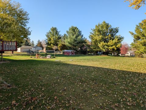 Tiny photo for 2042 Kenneth Drive, Freeport, IL 61032 (MLS # 12524864)