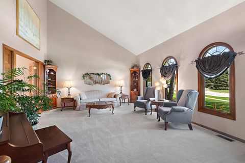 Tiny photo for 17300 Brook Hill Drive, Orland Park, IL 60467 (MLS # 12632602)