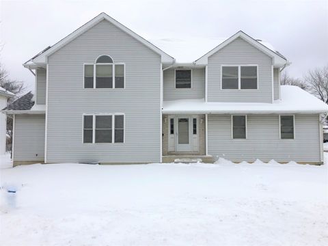 A home in GLENDALE HEIGHTS