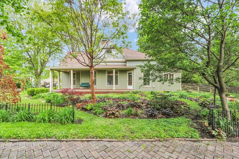 Photo of 108 S 5th Street, St. Joseph, IL 61873 (MLS # 12634200)