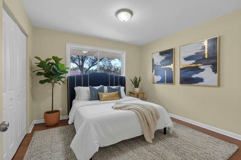 Tiny photo for 420 Berkshire Lane, Des Plaines, IL 60016 (MLS # 12761219)
