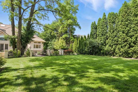 Tiny photo for 260 Beech Street, Highland Park, IL 60035 (MLS # 12659652)
