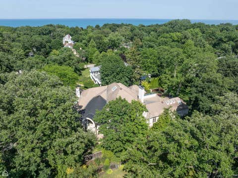 Tiny photo for 260 Beech Street, Highland Park, IL 60035 (MLS # 12659652)