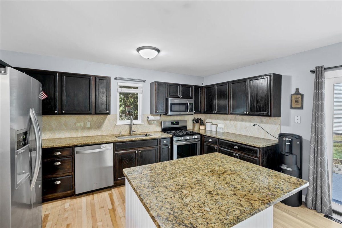 700 Woodbine Lane