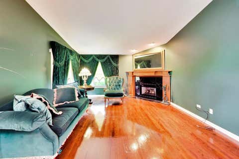 Tiny photo for 110 Commons Drive, Palos Park, IL 60464 (MLS # 12688630)