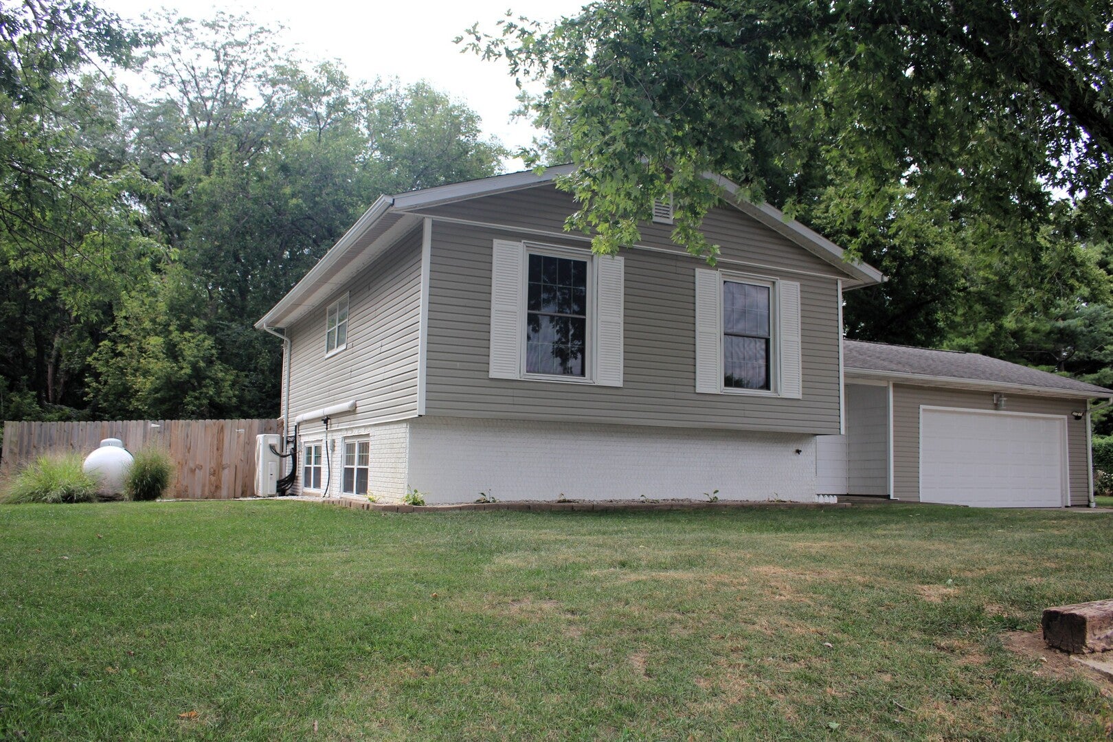 3457 Nancy Lane