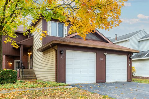 A home in Woodridge