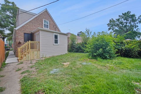 Tiny photo for 9722 S Ellis Avenue, Chicago, IL 60628 (MLS # 12709768)