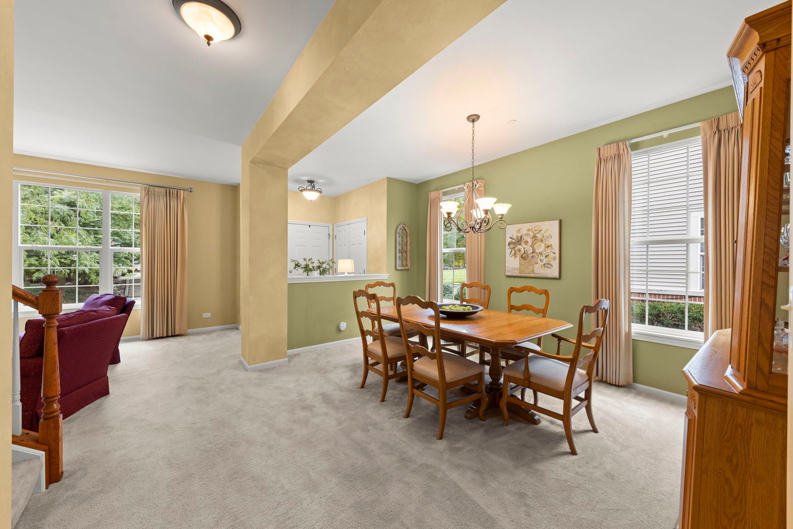 353 Bradbury Lane