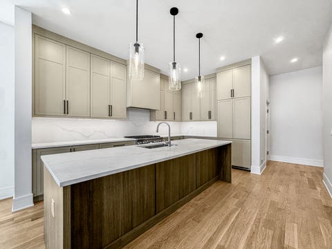 Tiny photo for 1728 N Sawyer Avenue #Front, Chicago, IL 60647 (MLS # 12699819)