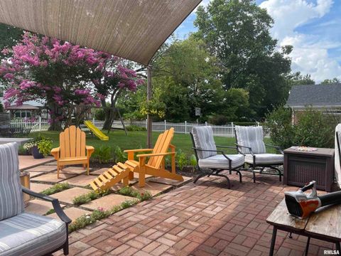 Tiny photo for 1502 NAGEL Drive, Marion, IL 62959 (MLS # QC4269704)