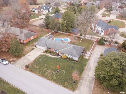 Tiny photo for 1502 NAGEL Drive, Marion, IL 62959 (MLS # QC4269704)