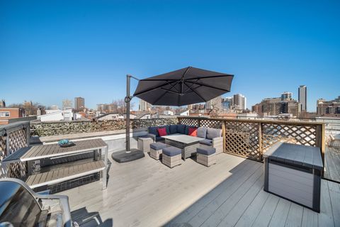 Tiny photo for 3121 N Orchard Street #2N, Chicago, IL 60657 (MLS # 12627188)