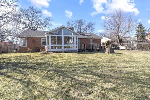 Tiny photo for 155 Cornell Avenue, Des Plaines, IL 60016 (MLS # 12586706)