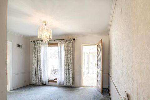 Tiny photo for 155 Cornell Avenue, Des Plaines, IL 60016 (MLS # 12586706)