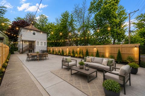 Tiny photo for 639 N Leamington Avenue, Chicago, IL 60644 (MLS # 12672982)