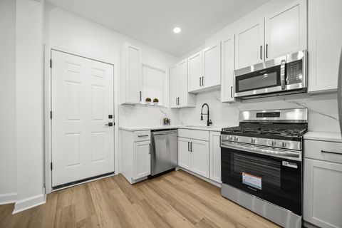 Tiny photo for 639 N Leamington Avenue, Chicago, IL 60644 (MLS # 12672982)