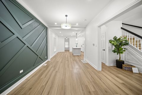 Tiny photo for 639 N Leamington Avenue, Chicago, IL 60644 (MLS # 12672982)