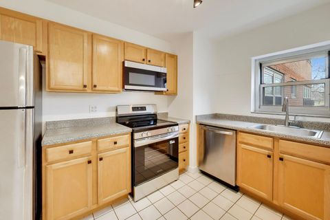 Tiny photo for 4950 N Marine Drive #106, Chicago, IL 60640 (MLS # 12596251)