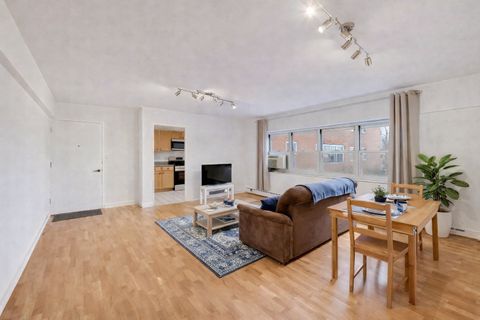 Tiny photo for 4950 N Marine Drive #106, Chicago, IL 60640 (MLS # 12596251)