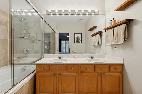 Tiny photo for 3619 N Damen Avenue #2, Chicago, IL 60618 (MLS # 12579633)