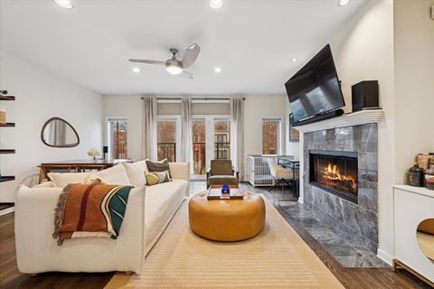 Tiny photo for 3619 N Damen Avenue #2, Chicago, IL 60618 (MLS # 12579633)